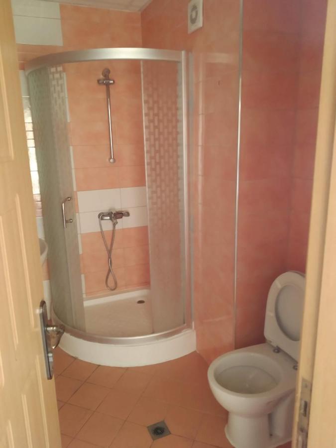 Къмпинг Градина - Garden Beach Apartments โซโซโปล ภายนอก รูปภาพ