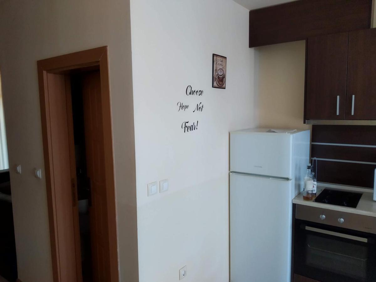 Къмпинг Градина - Garden Beach Apartments โซโซโปล ภายนอก รูปภาพ