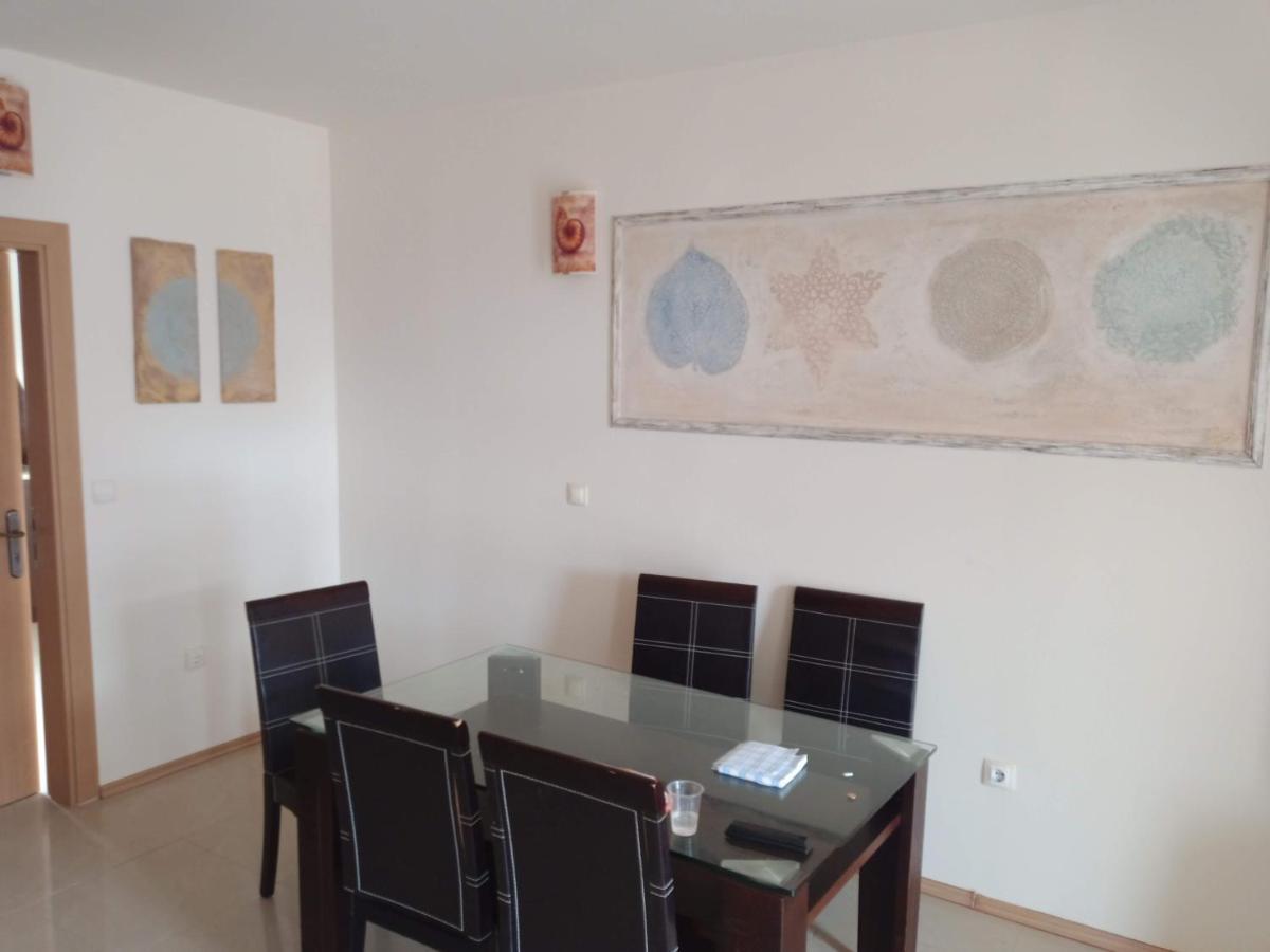 Къмпинг Градина - Garden Beach Apartments โซโซโปล ภายนอก รูปภาพ